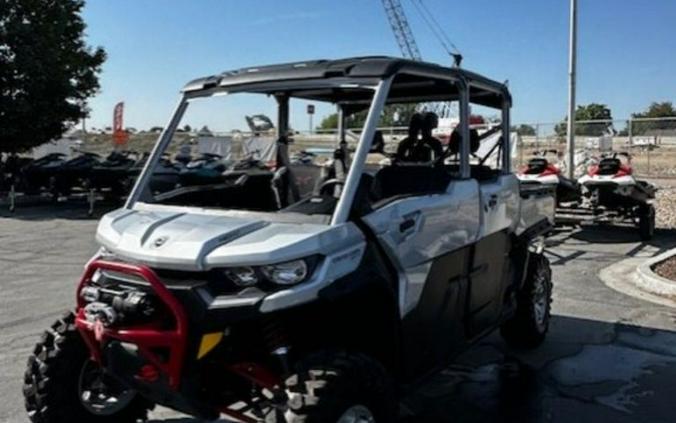 2025 Can-Am Defender MAX X mr with Half Doors HD10