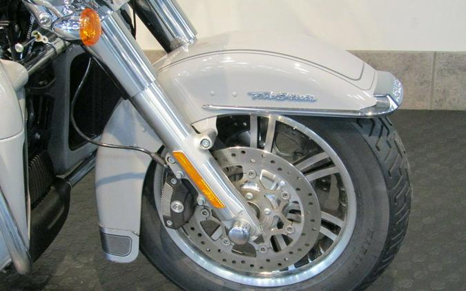 2024 Harley-Davidson® FLHTCUTG - Tri Glide® Ultra