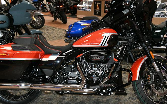 FLHXSE 2024 CVO™ Street Glide®