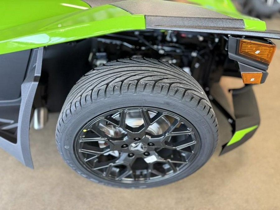 2025 Polaris Slingshot® Slingshot® SL AutoDrive Liquid Lime