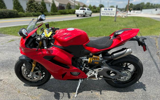 2026 Ducati Panigale V2 S