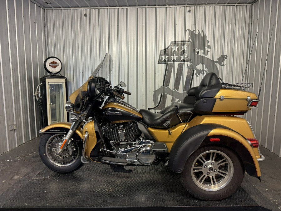 2017 Harley-Davidson TRI GLIDE ULTRA CLASSIC
