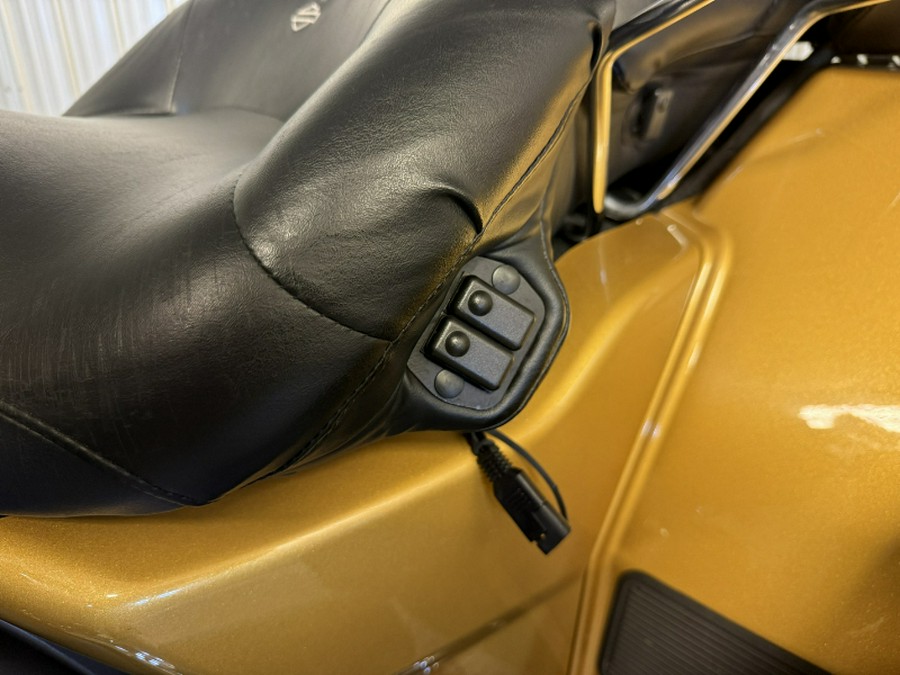 2017 Harley-Davidson TRI GLIDE ULTRA CLASSIC