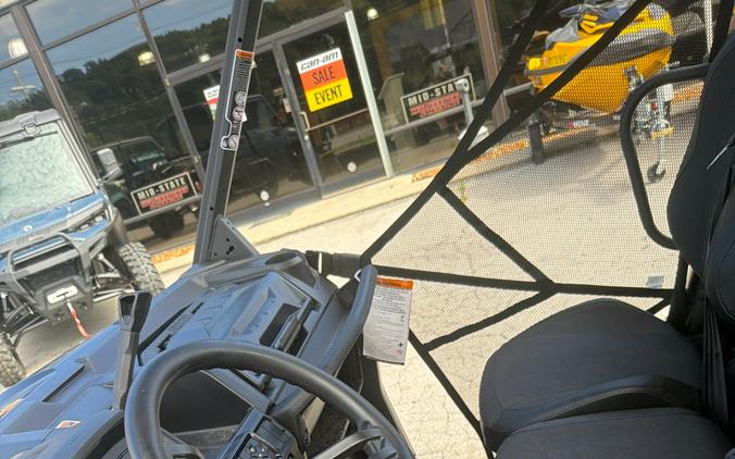 2026 Can-Am Defender MAX XT HD9
