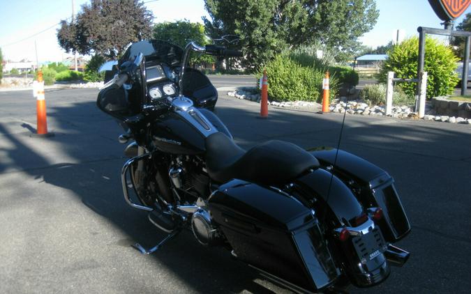 2017 Harley-Davidson Road Glide Special Vivid Black