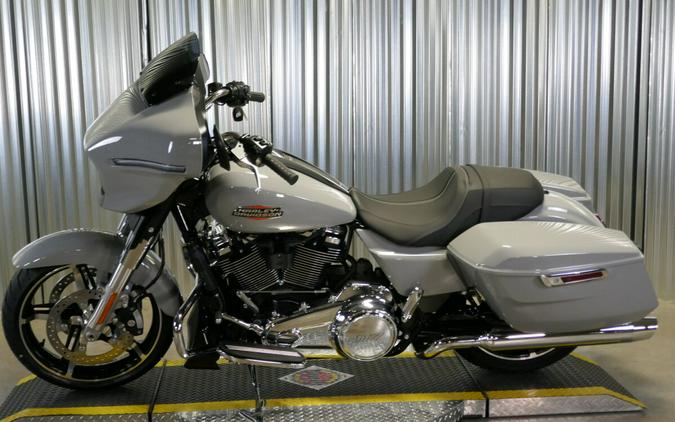 2025 Harley-Davidson Street Glide