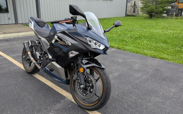 2023 Kawasaki Ninja 400