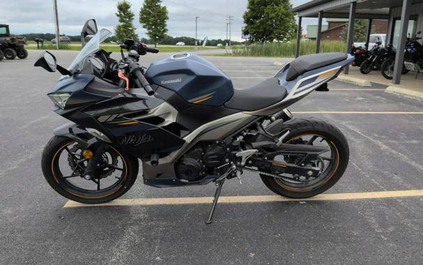 2023 Kawasaki Ninja 400