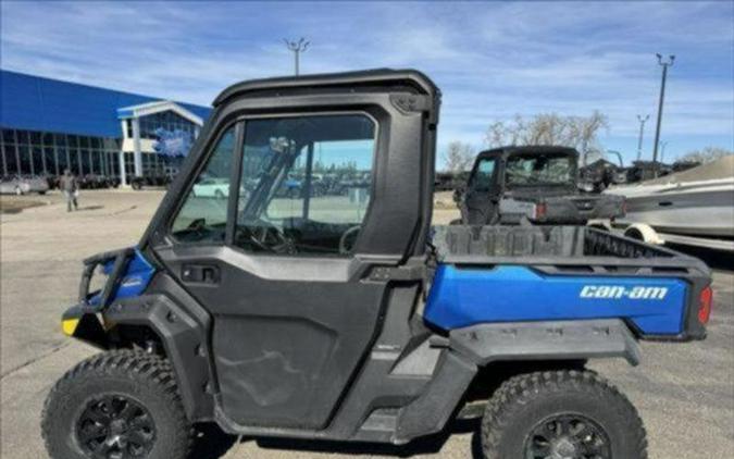 2021 Can-Am® Defender Limited HD10