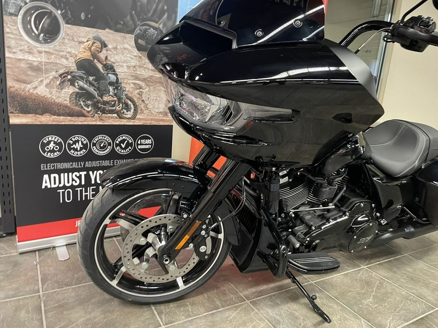 2024 Harley-Davidson® FLTRX - Road Glide®