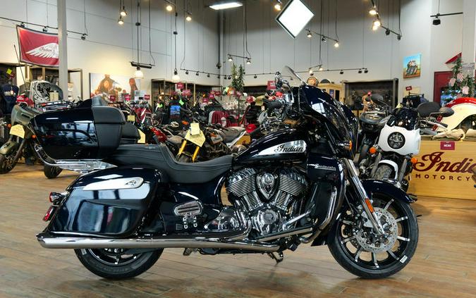 2024 Indian Motorcycle® Roadmaster® Limited Black Azure Crystal