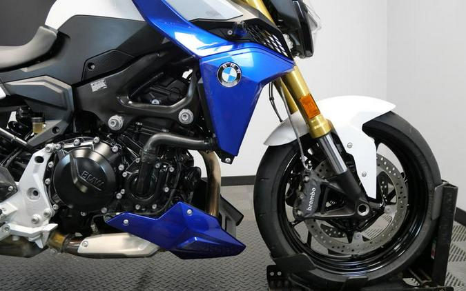 2023 BMW F 900 R Premium