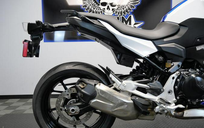 2023 BMW F 900 R Premium