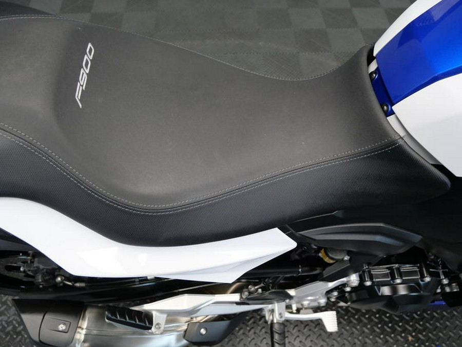 2023 BMW F 900 R Premium