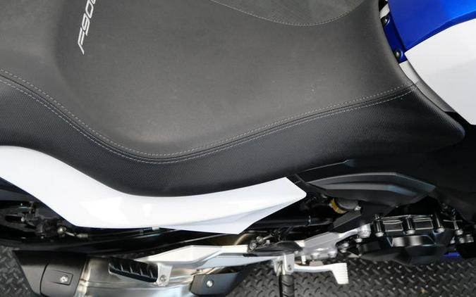 2023 BMW F 900 R Premium