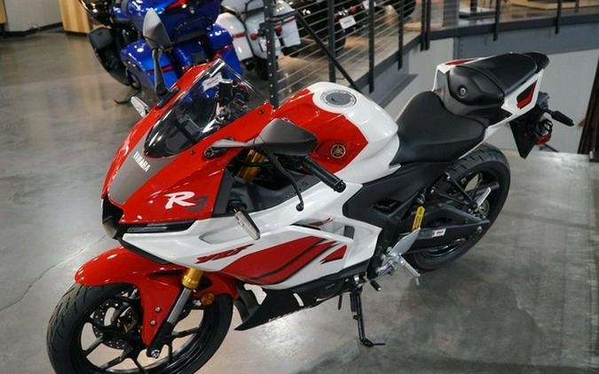 2026 Yamaha YZF R3 70Th Anniversary Edition