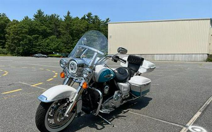 2016 Harley-Davidson Road King®