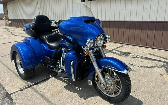 FLHTCUTG 2024 Tri Glide™ Ultra