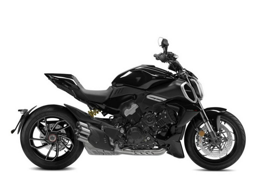 2025 Ducati Diavel V4 Thrilling Black V4