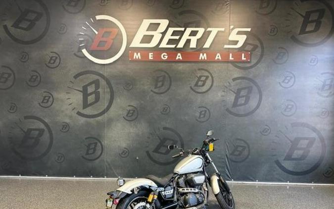 2015 Yamaha Bolt™ R-Spec