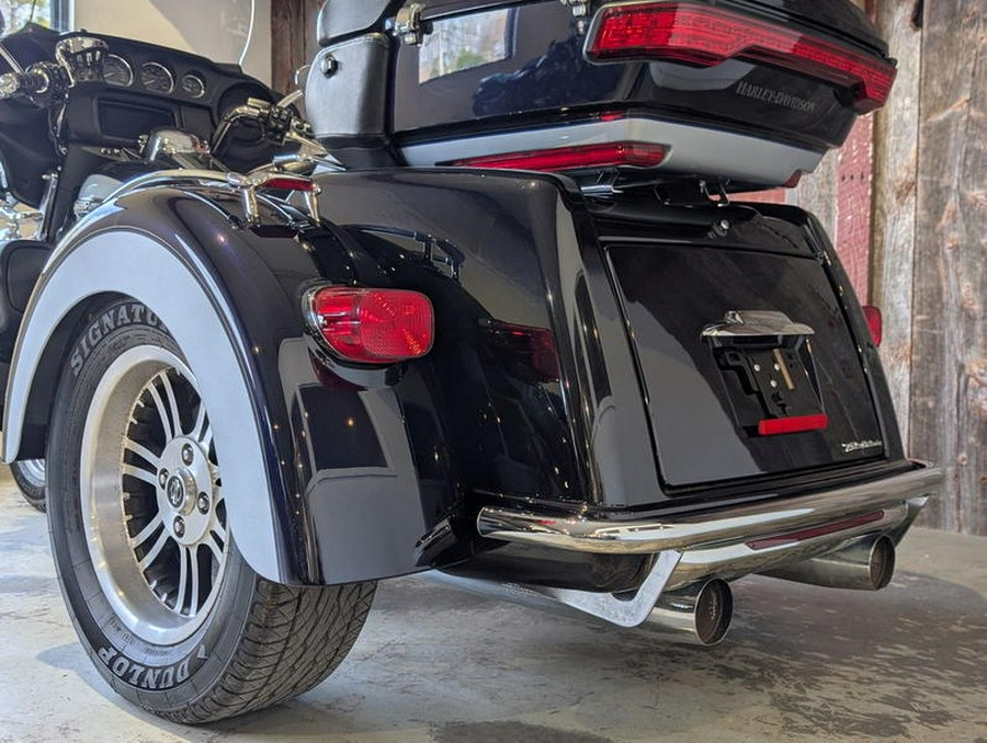 2019 Harley-Davidson® FLHTCUTG - Tri Glide® Ultra