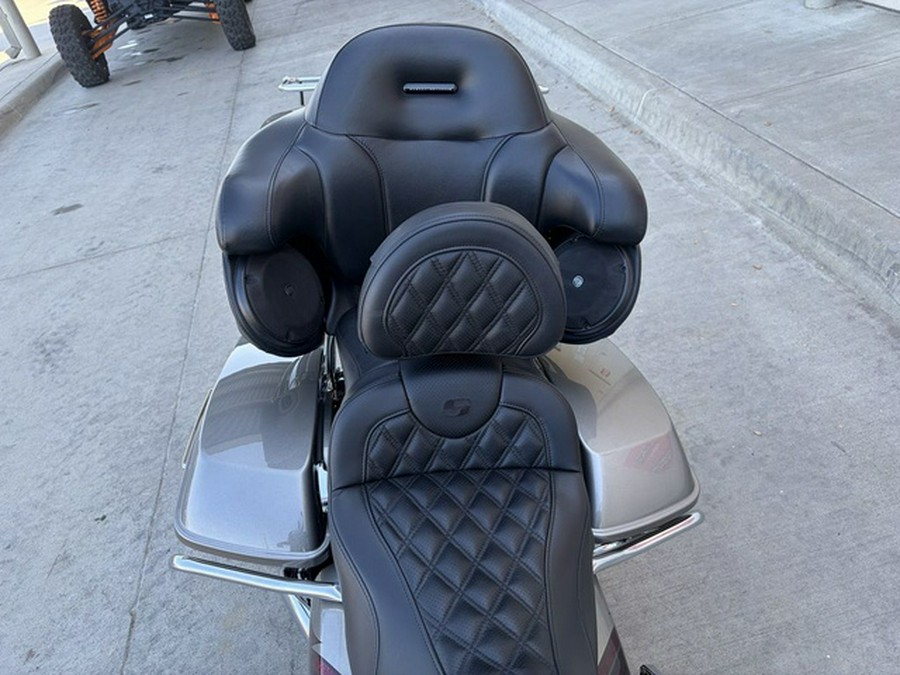 2015 Harley-Davidson Touring FLHTKSE - CVO Limited