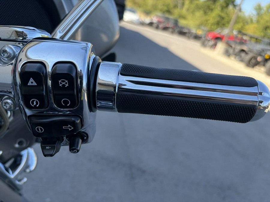 2015 Harley-Davidson Touring FLHTKSE - CVO Limited