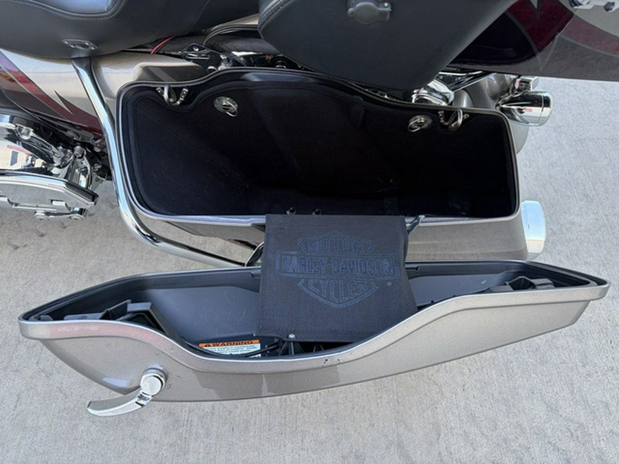 2015 Harley-Davidson Touring FLHTKSE - CVO Limited