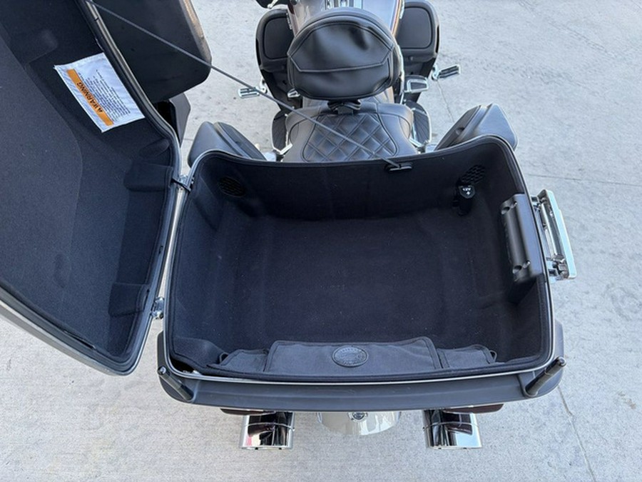 2015 Harley-Davidson Touring FLHTKSE - CVO Limited