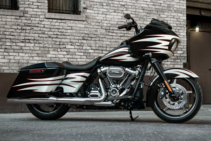 2017 Harley-Davidson Road Glide®