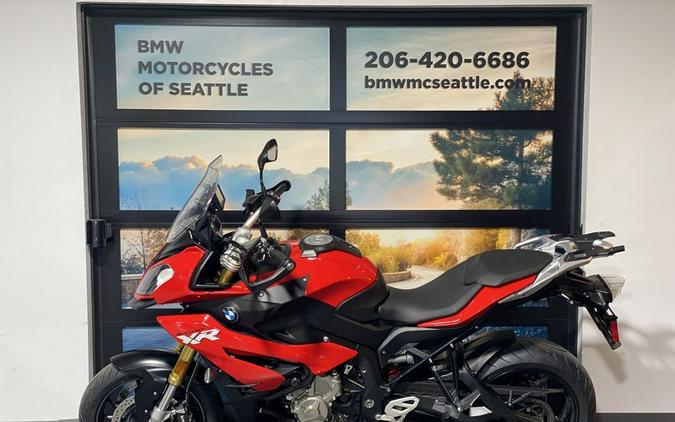 2016 BMW S 1000 XR Premium Racing Red