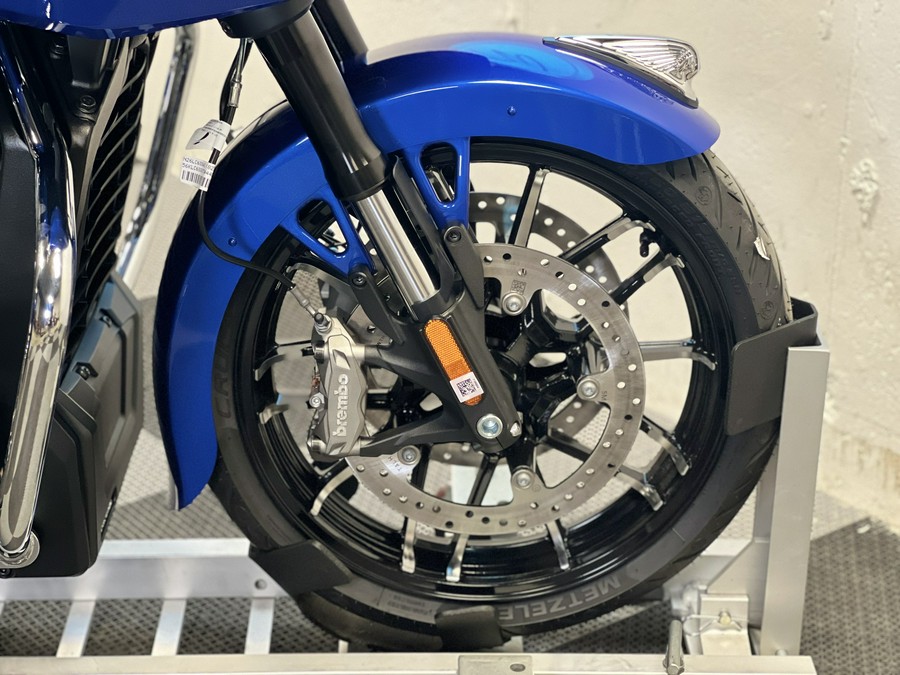 2026 Indian Motorcycle Challenger® Limited 112 with PowerBand Audio Package