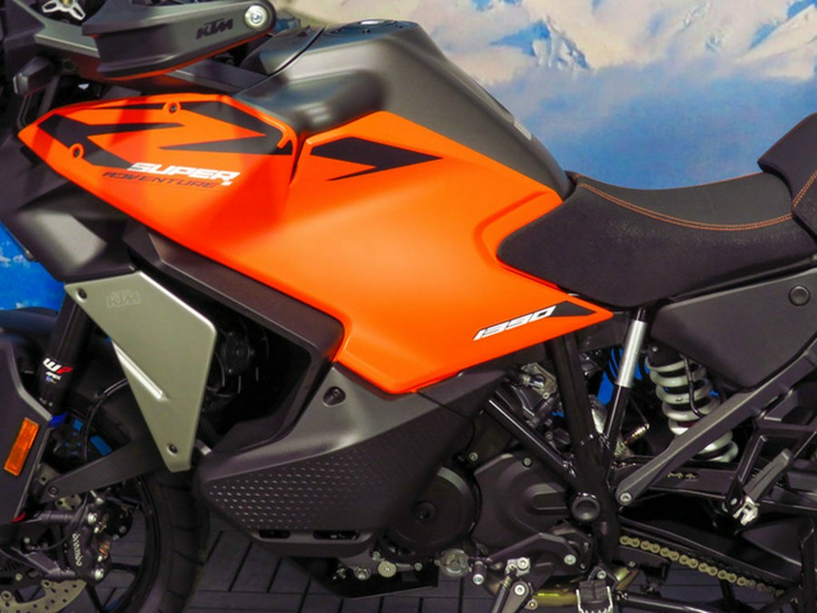 2027 KTM Super Adventure 1390 S EVO