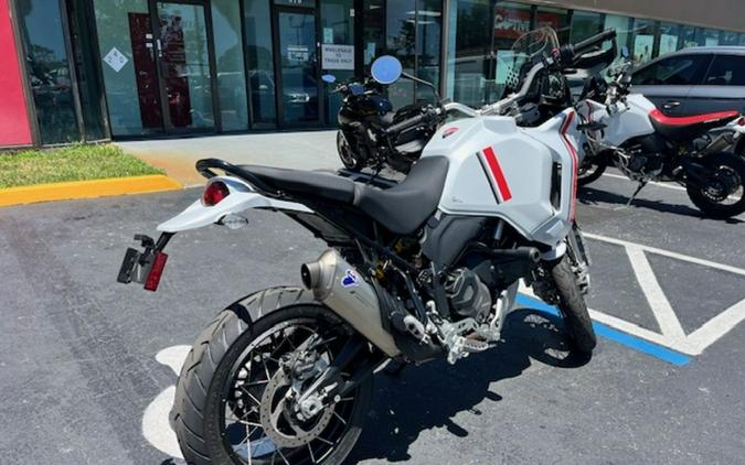 2023 Ducati DesertX Star White Silk