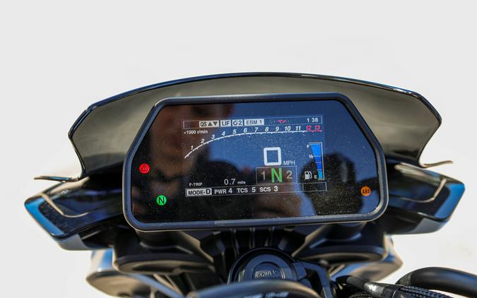 2025 YAMAHA MT10