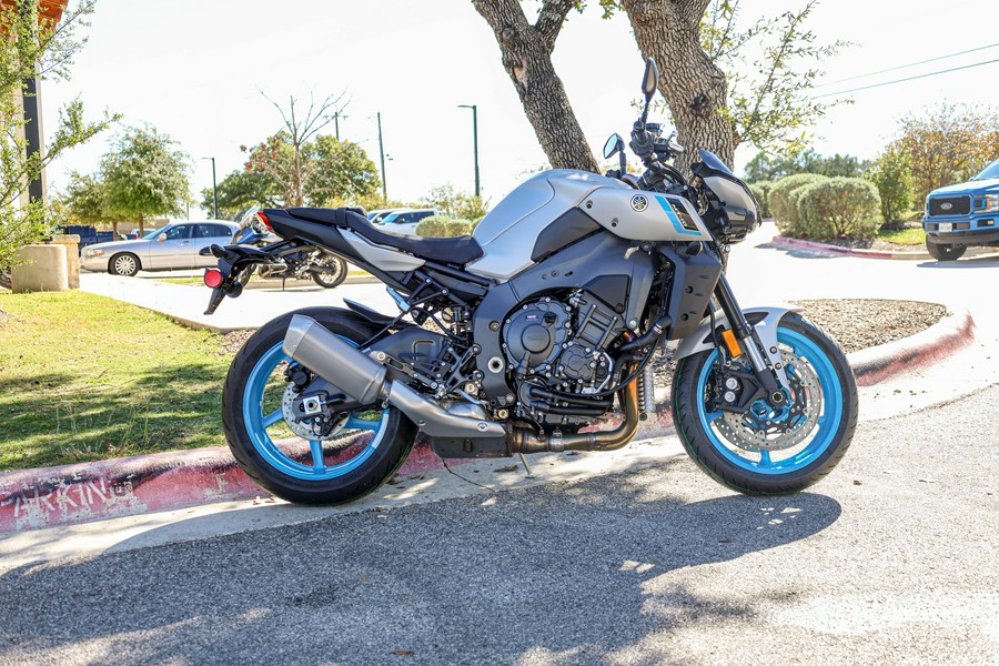 2025 YAMAHA MT10