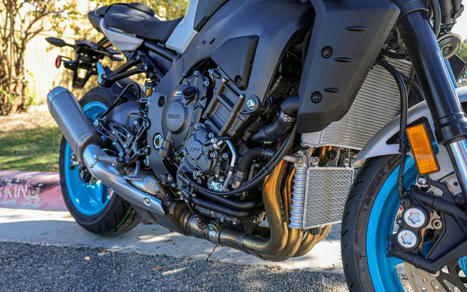 2025 YAMAHA MT10
