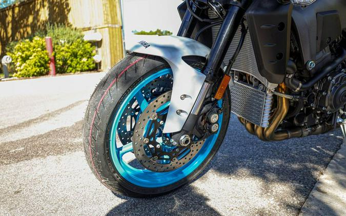 New 2025 YAMAHA MT10