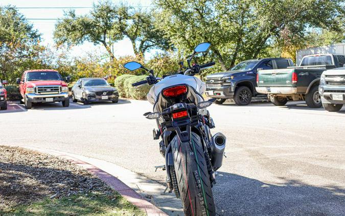 New 2025 YAMAHA MT10