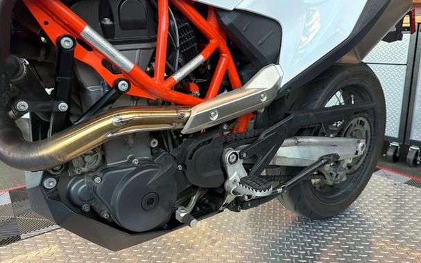 2019 KTM SMC 690 R