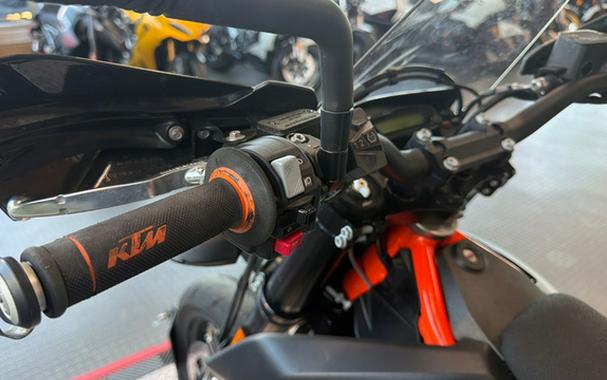2019 KTM SMC 690 R