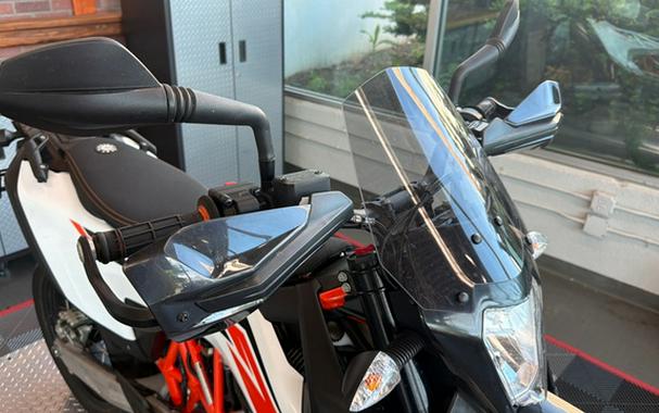 2019 KTM SMC 690 R