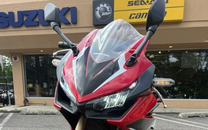 2022 Honda CBR500R ABS