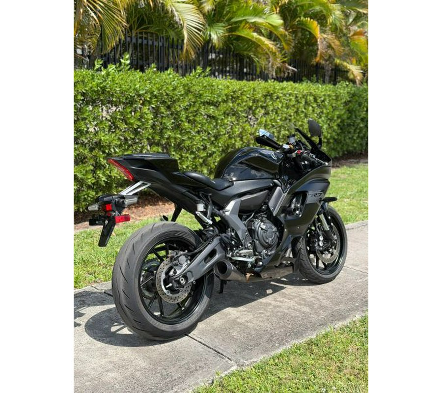 2025 Yamaha YZF-R7
