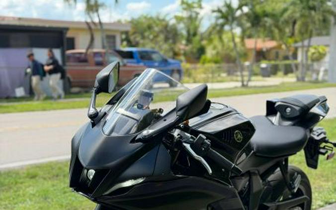 2025 Yamaha YZF-R7