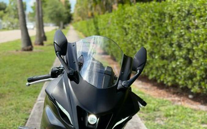 2025 Yamaha YZF-R7