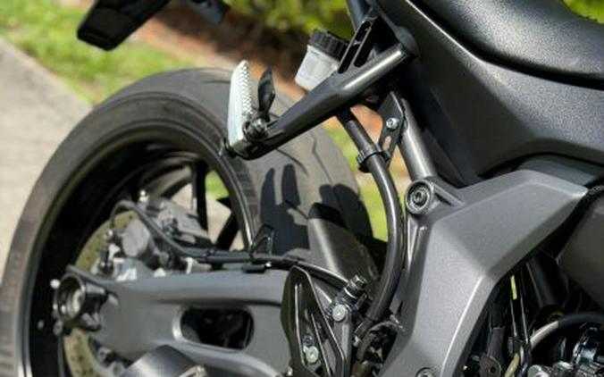2025 Yamaha YZF-R7
