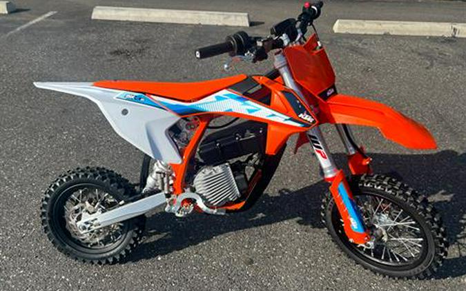 2024 KTM SX-E 5