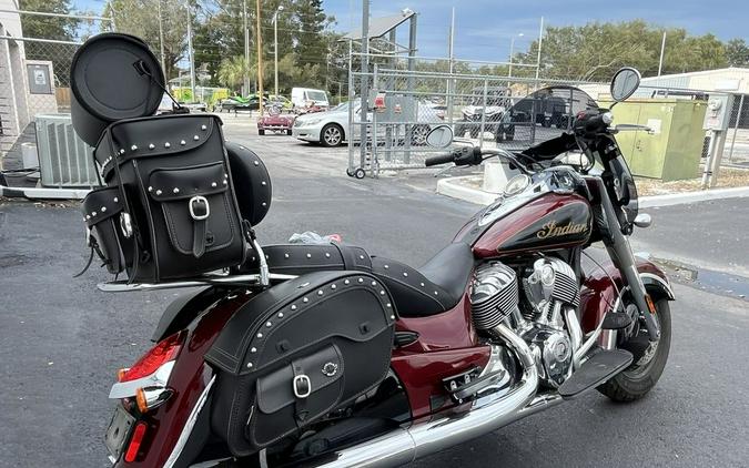 2017 Indian Motorcycle® Chief® Classic Burgundy Metallic Over Thunder Black