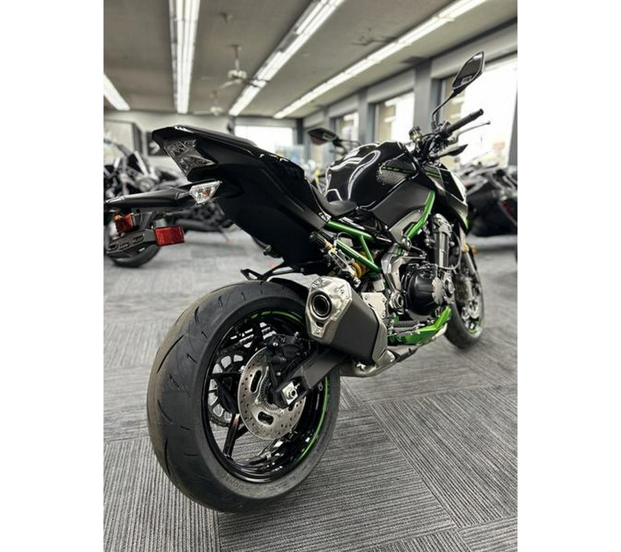 2024 Kawasaki Z900 SE ABS